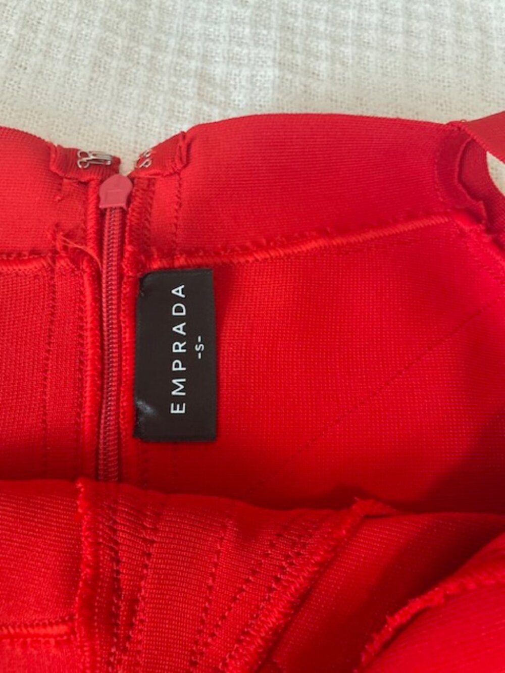 NWOT Emprada Bandage bodycon Strappy Red Midi Dress - Picture 4 of 4